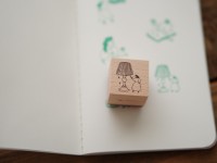 Ivy Snow Stamp - Desk Lamp