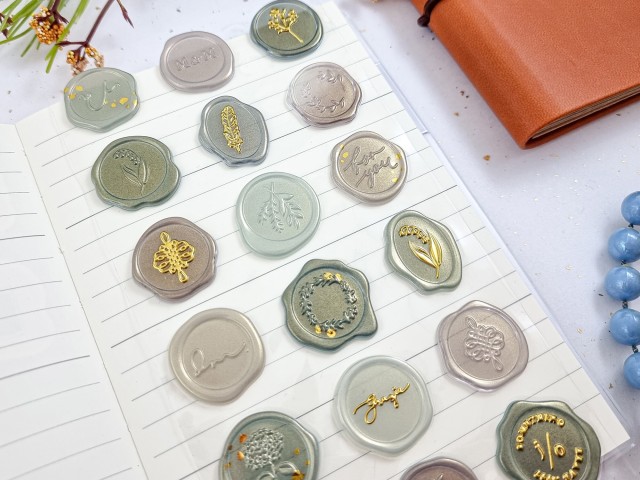 Q-Lia Wax Seal Stickers With Shine - Earth Green