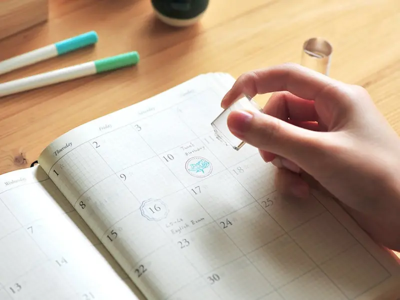 MU Clear Stamp Set Icon 001 - Months Of The Year