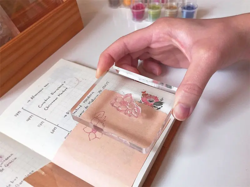 MU Medium Acrylic Block For Clear Stamps