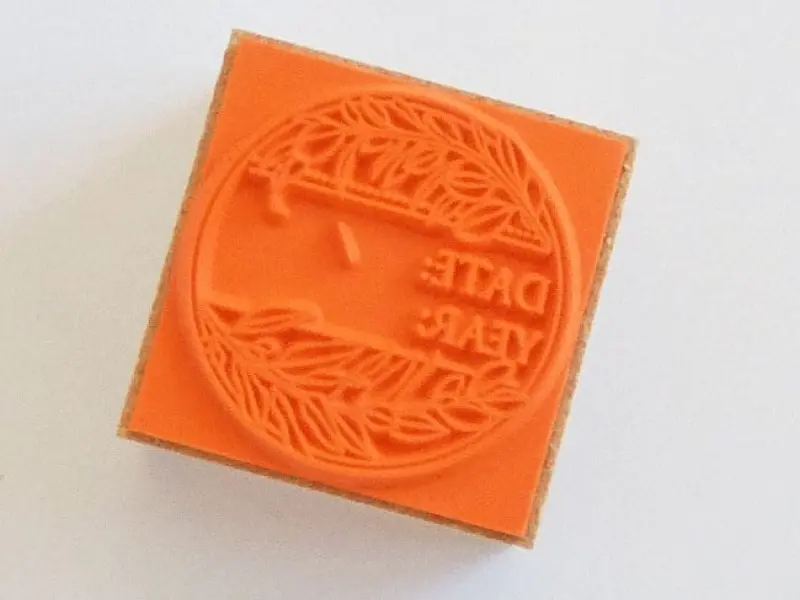 Ponchise Wooden Rubber Stamp Round Date Label - Laurel