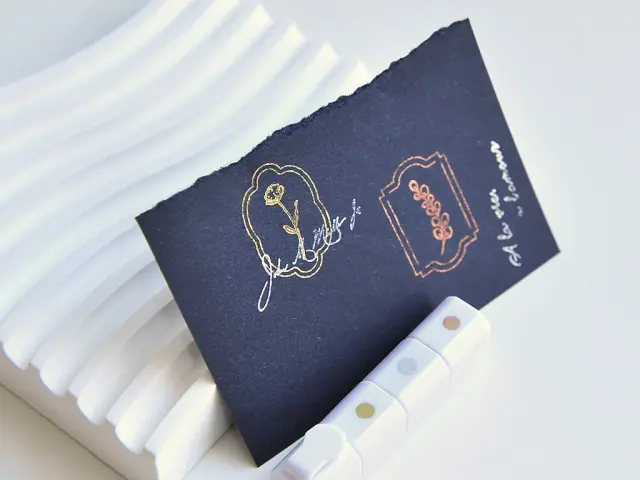 MU Inky Pen Metallic 01 - Gold Silver Copper