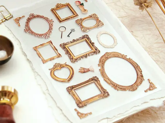 MU Pop-Up Sticker Frame - No.4