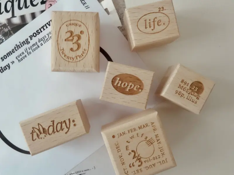 Sissi Rubber Stamp Two Three - Light Chaser