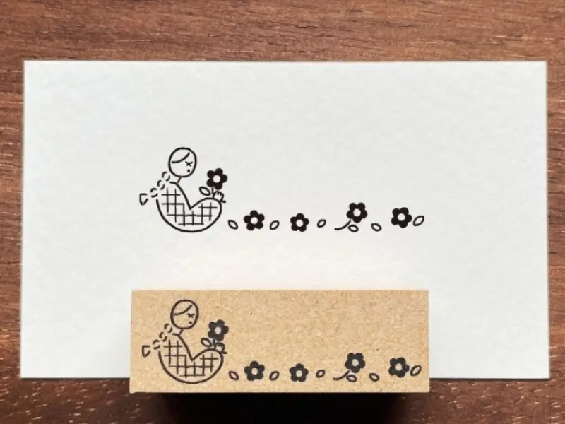 Stamp Marche Girl Rubber Stamp - Row Of Flowers