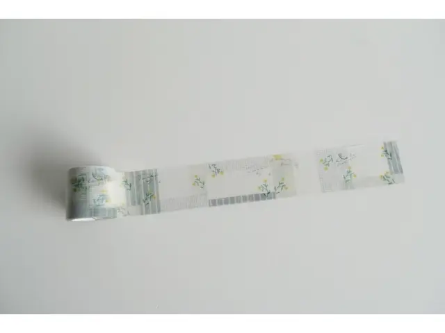 Yohaku Tracing Roll Sticky Note CHECK&STRIPE Winter Gift 2024 - YC-025
