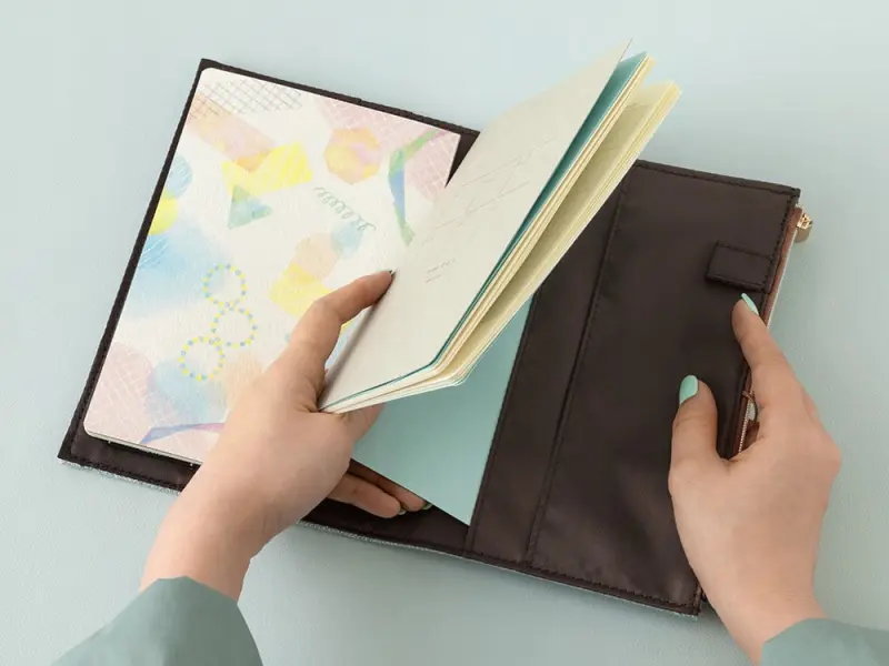 Midori Yuru Log B6 Notebook Cover - Light Blue Fabric