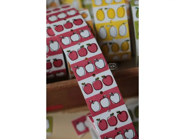 LCN Label Sticker Roll - Apple