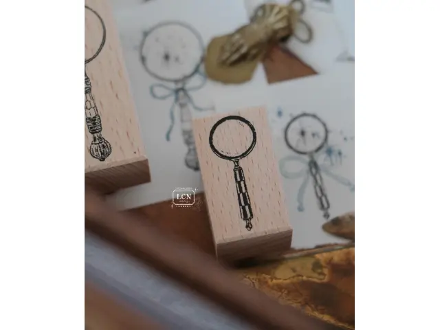 LCN Rubber Stamp  - Magnifying Glass S