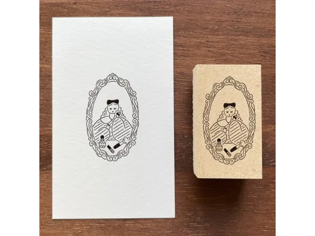 Stamp Marche Rubber Stamp - Putting on Makeup