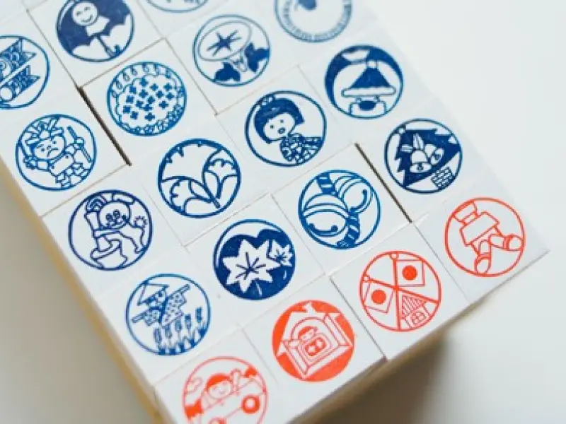 36 SUBLO Retro Seasonal Stamp Set