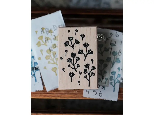 Lin Chia Ning Wooden Rubber Stamp - Gypsophila