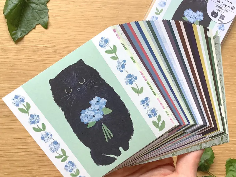 4Legs Notepaper Set - 30 Different Cats