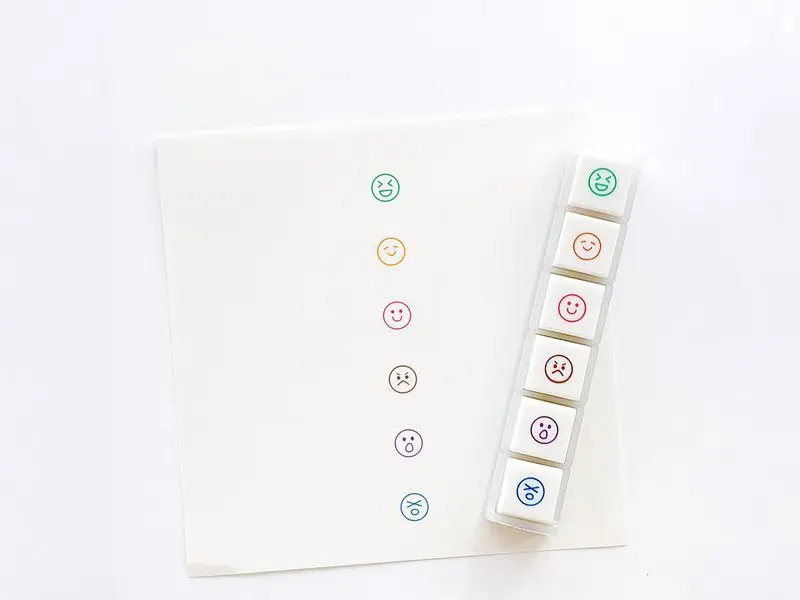 Kodomo no Kao Pochitto6 Push-Button Stamp - Feelings