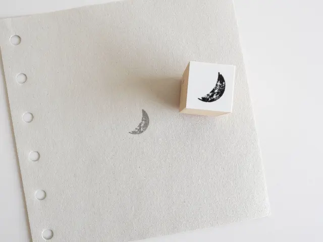 Yohaku Rubber Stamp S-120 - Tsuki 2