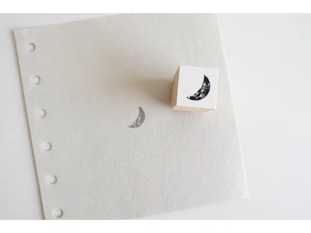 Yohaku Rubber Stamp S-120 - Tsuki 2