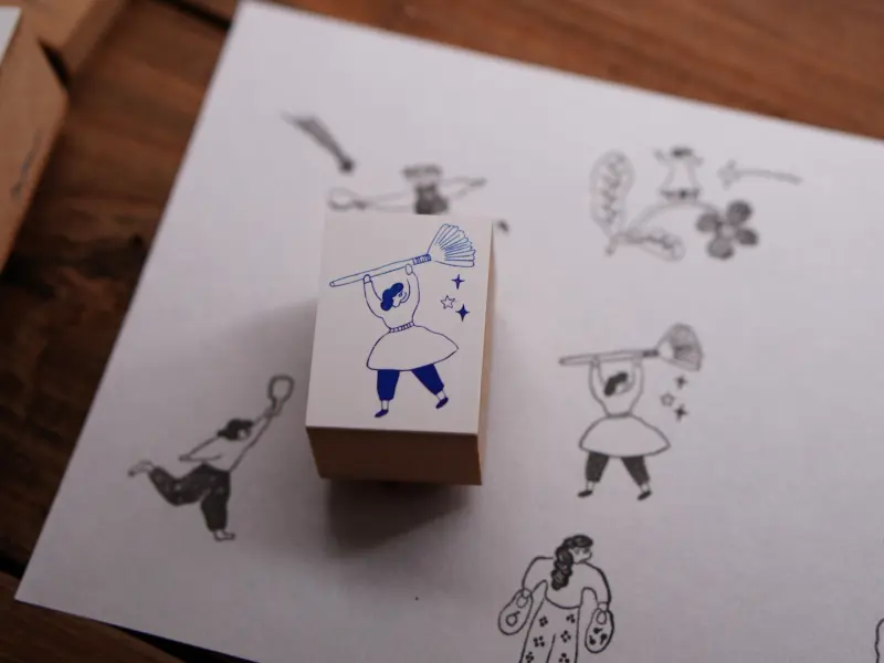 Ivy Snow Stamp - Cleaning