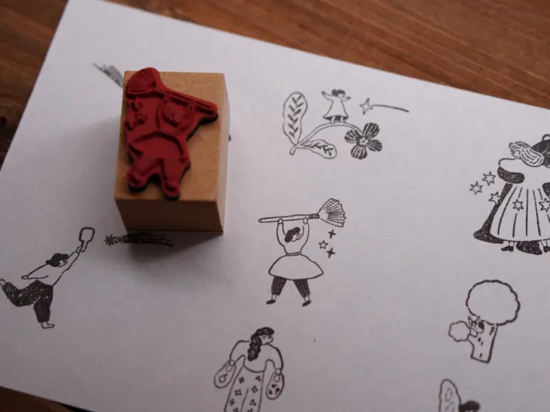 Ivy Snow Stamp - Cleaning