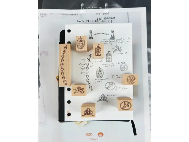 Kurukynki Wooden Rubber Stamp Loop And Lantern - Pocket Relics