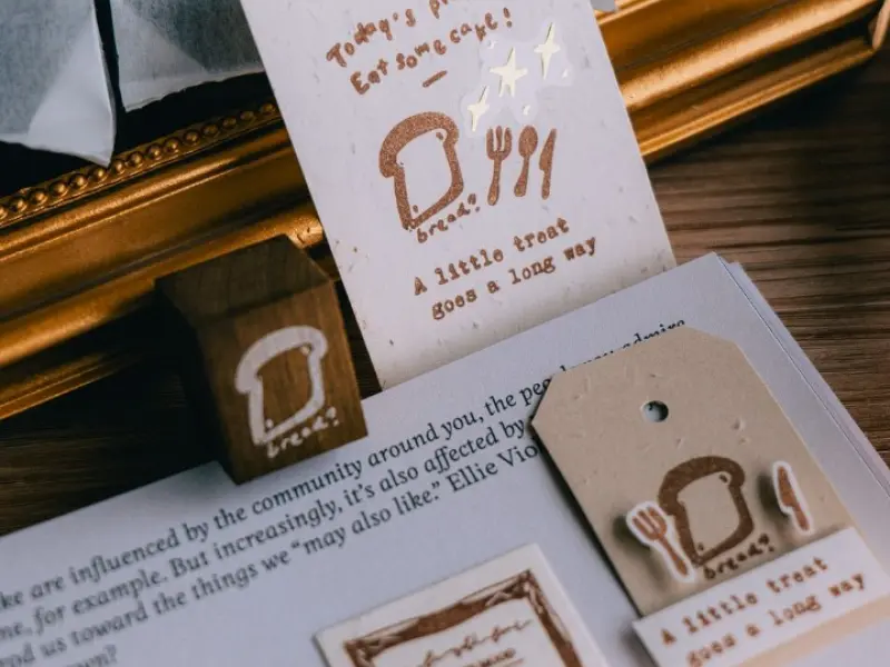 Pre-Order Meow Illustration Wooden Rubber Stamp - A Piece Of Bread