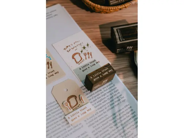 Meow Illustration Wooden Rubber Stamp - A Little Treat