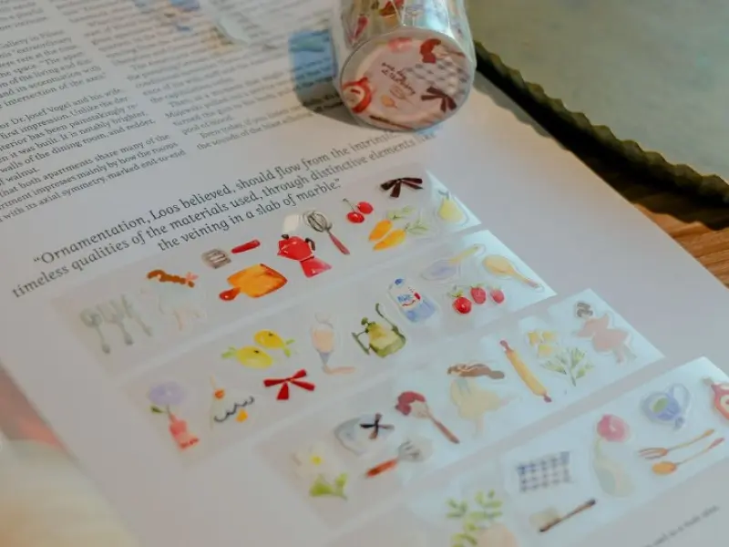 Pre-Order Meow Illustration A Day at the Bakery Glossy PET Tape With Kisscut