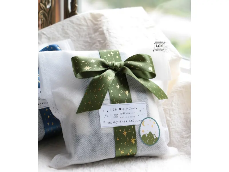 Pre-Order LCN Mini Tote Stationery Set - Mountain
