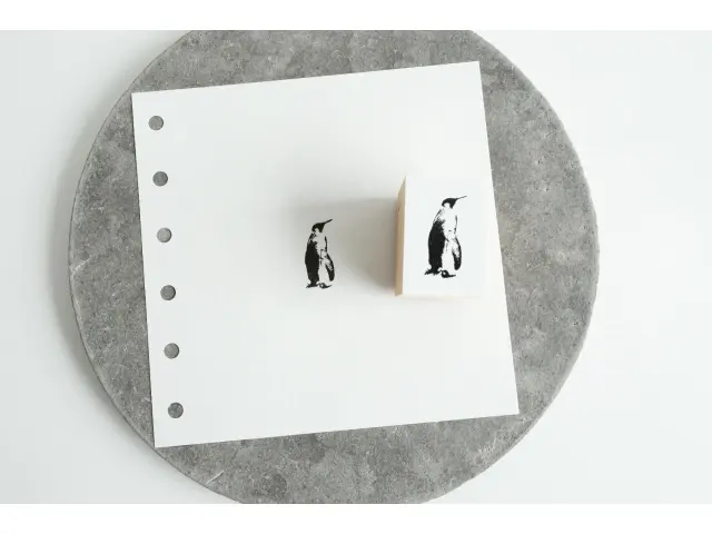 Yohaku Rubber Stamp S-133 - Penguin
