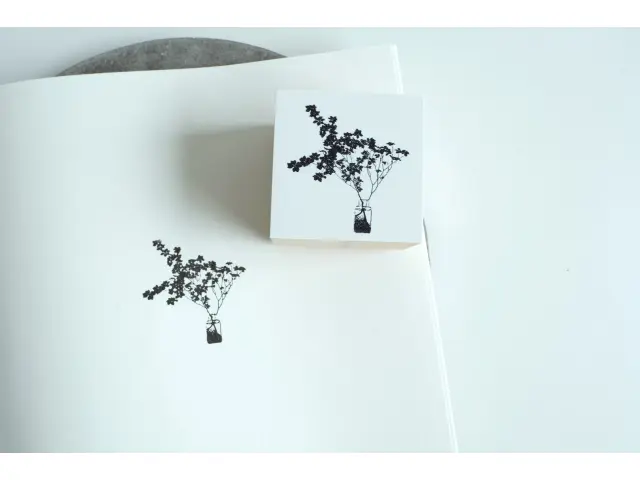 Yohaku Rubber Stamp S-137 - Green