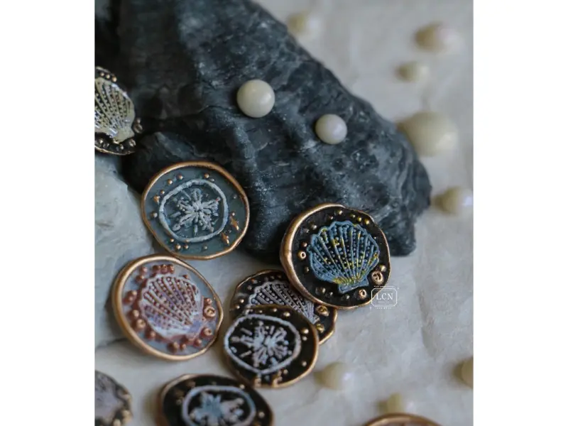 Pre-Order LCN Double-Sided Mini Wax Seal Stamp - Shell