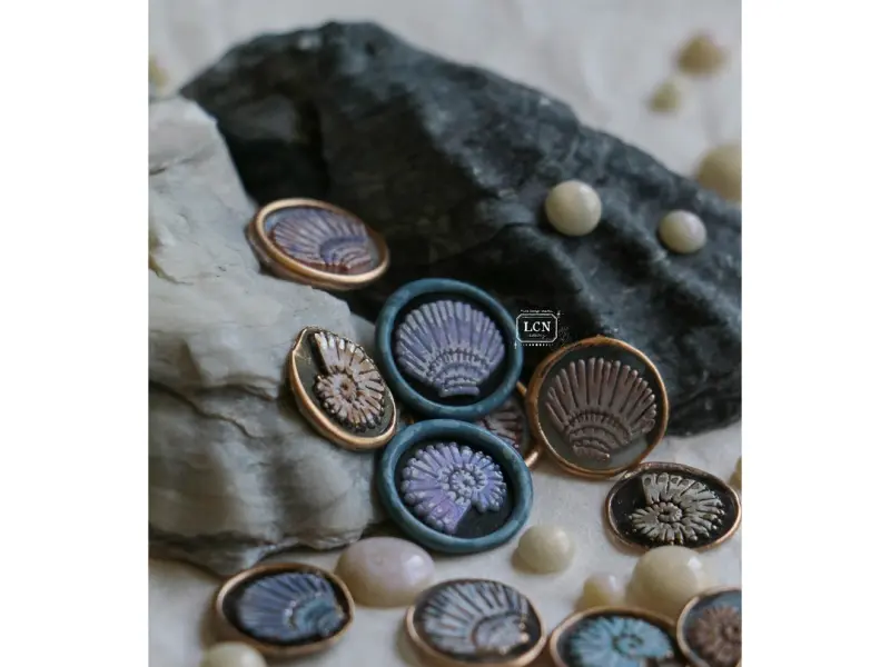 Pre-Order LCN Double-Sided Mini Wax Seal Stamp - Shell