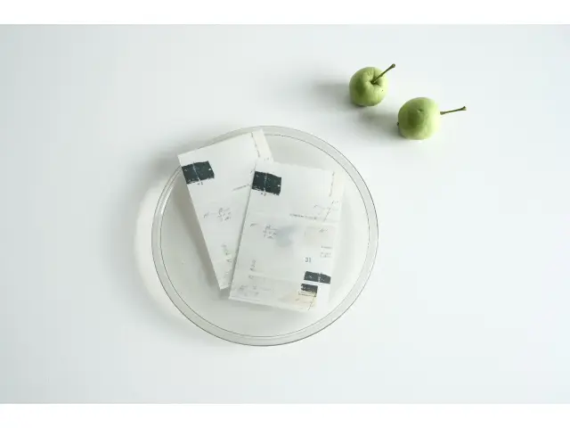 Yohaku Tracing Paper Divider - Moon And Stars