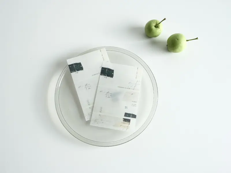 Yohaku Tracing Paper Divider - Moon And Stars