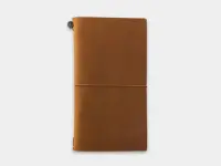 Pre-Order Traveler's Notebook Regular Size - Camel
