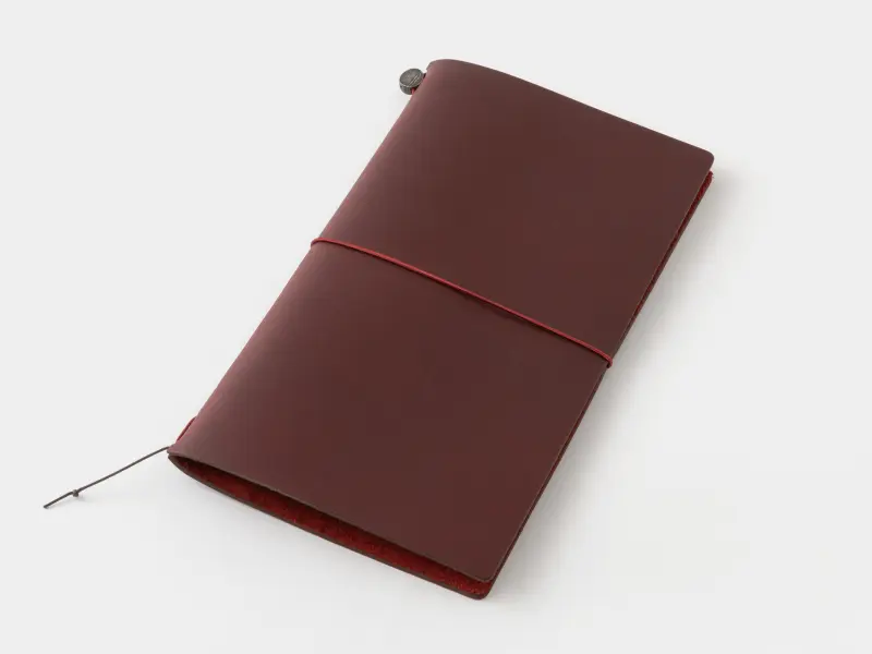 Traveler's Notebook Limited Edition Regular Size Red - LOVE AND TRIP