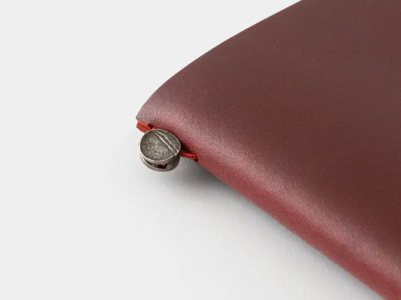 Traveler's Notebook Limited Edition Regular Size Red - LOVE AND TRIP