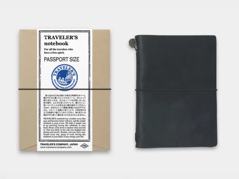 Pre-Order Traveler's Notebook Passport Size - Black