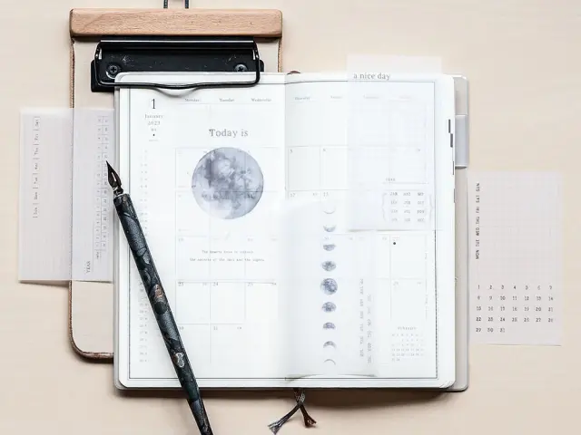 MU Dyeing Tracing Paper - Moon Phase Calendar