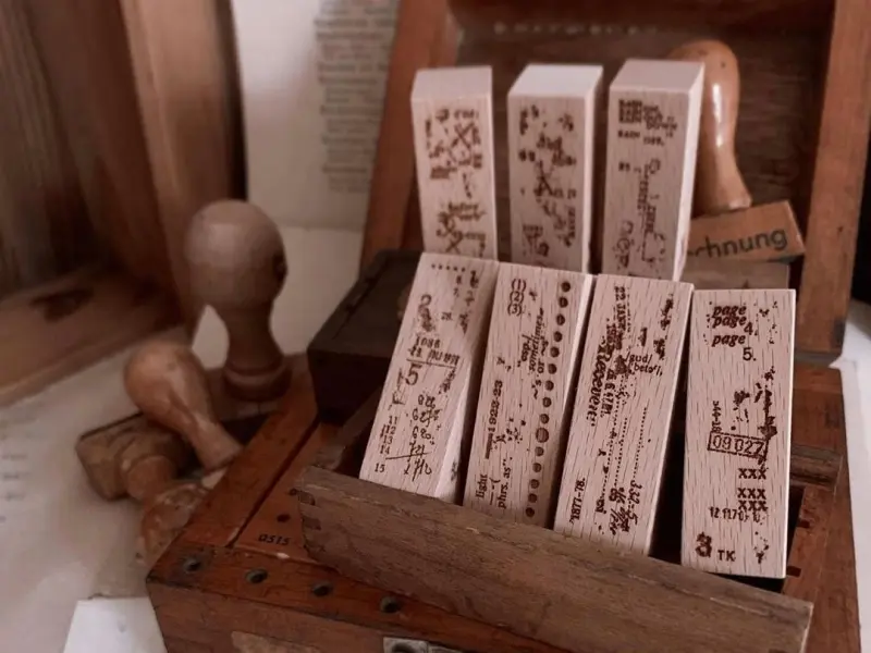 Plus Minus | Stamp Set