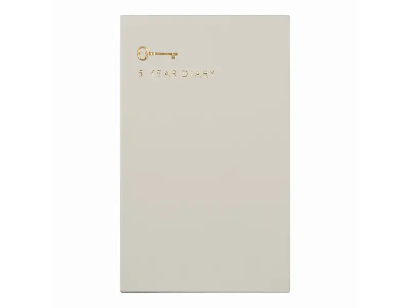 MD 5 Year Diary - Red