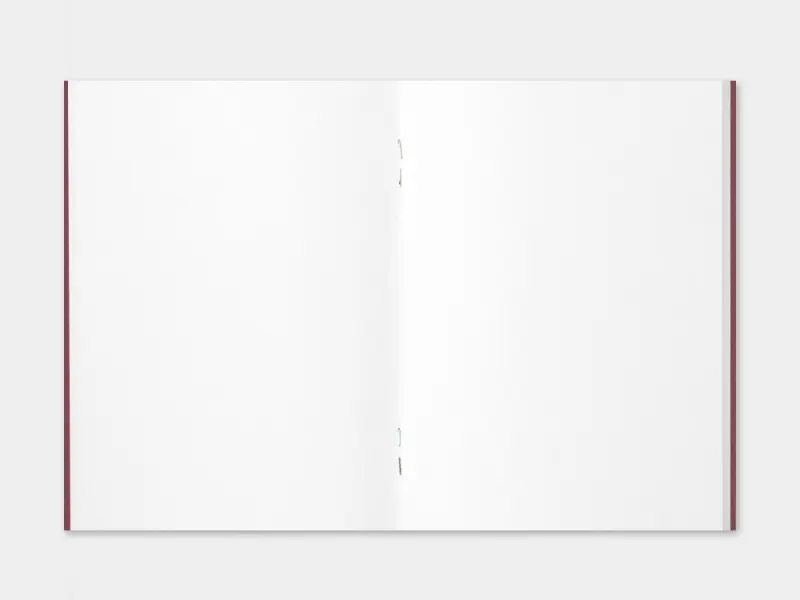 Traveler's Notebook Passport Size - Black