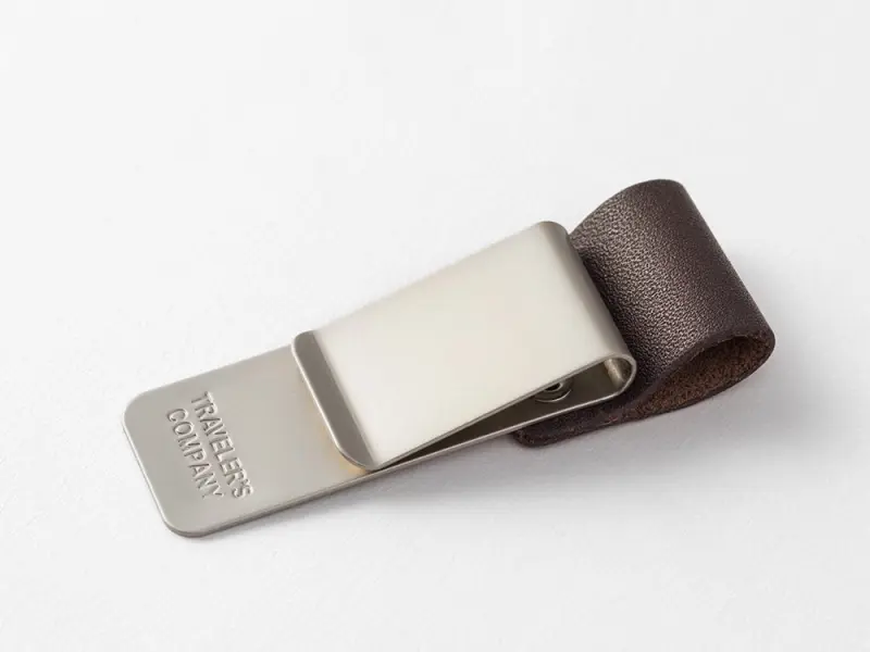 Penholder (M) Brown