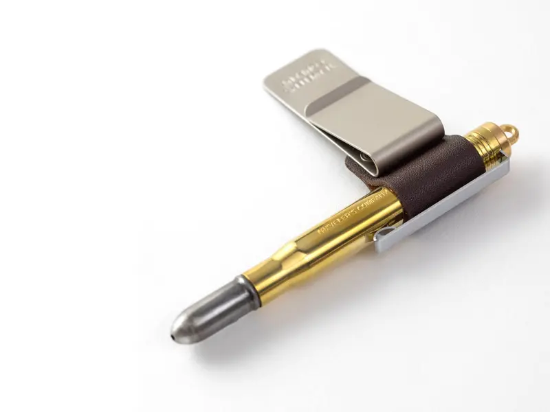 Penholder (M) Brown