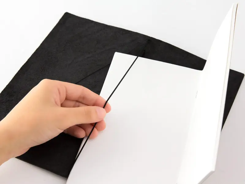 Traveler's Notebook Regular Size - Black