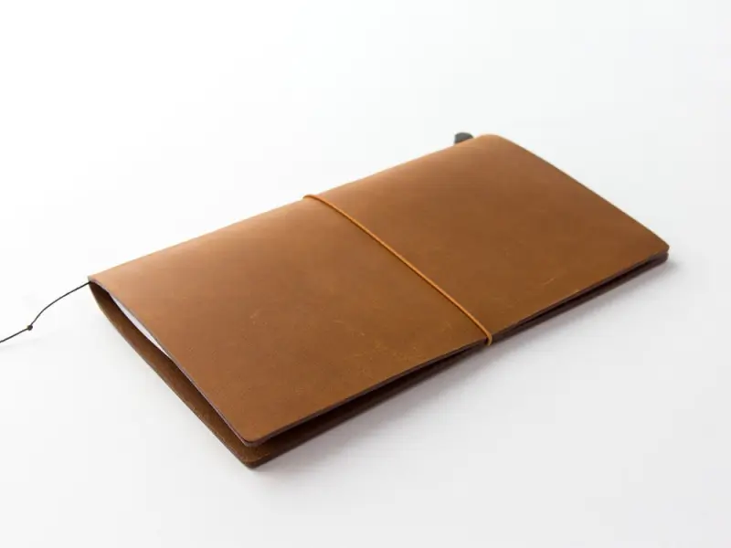Traveler's Notebook Regular Size - Camel