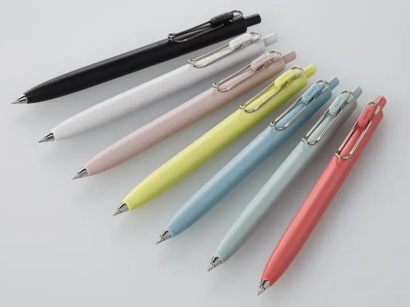 Uni-ball One F Gel Pen 0.5 mm - Faded Red
