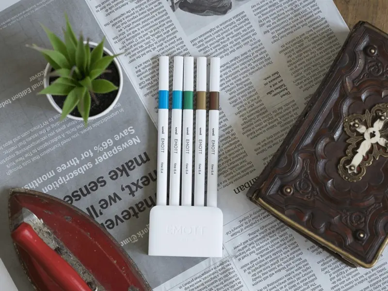 Uniball EMOTT Fineliner Marker Set 04 - Island Color