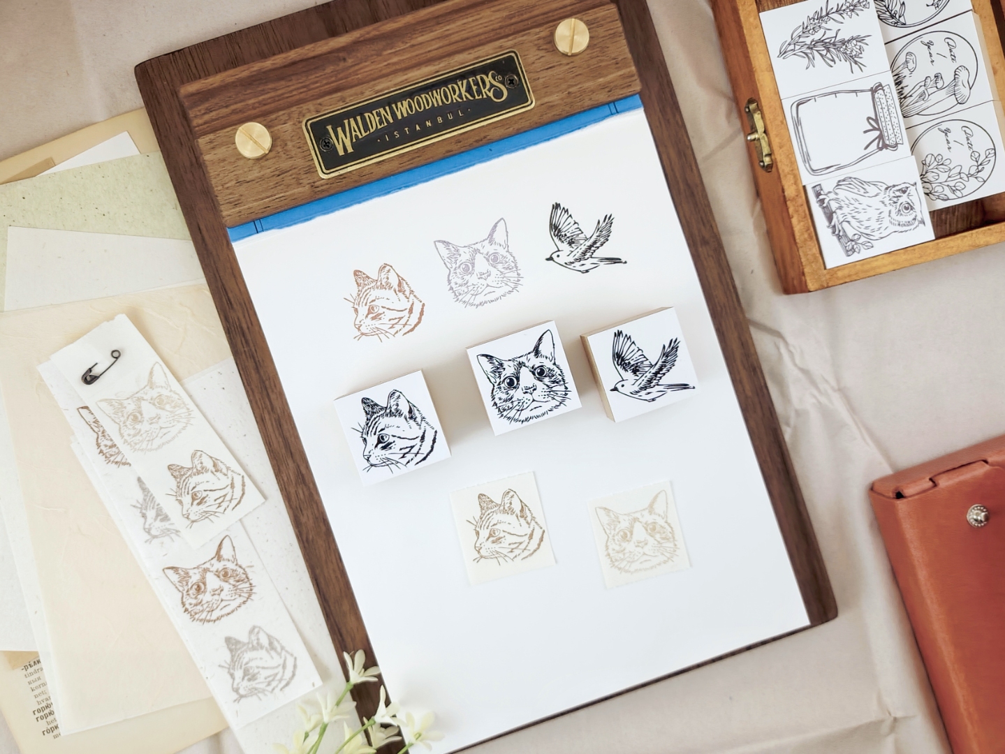 Ponchise Wooden Rubber Stamp - Hachiware Cat