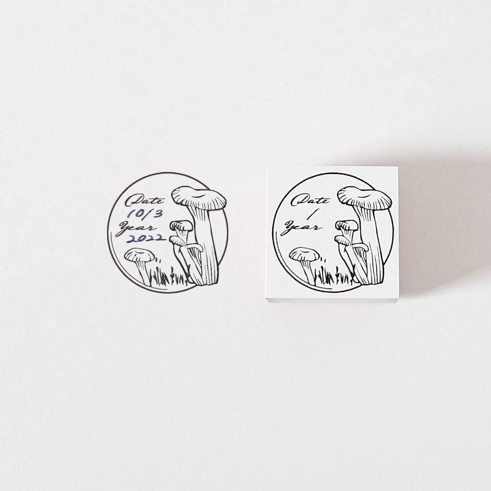 Ponchise Wooden Rubber Stamp Round Date Label - Mushroom
