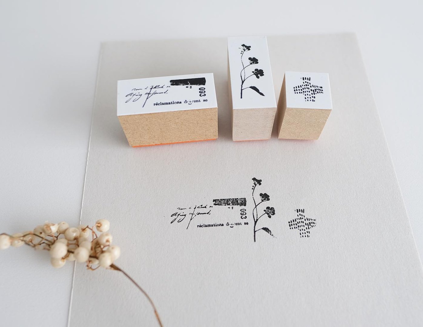 Yohaku Stamp S065 - Stitch